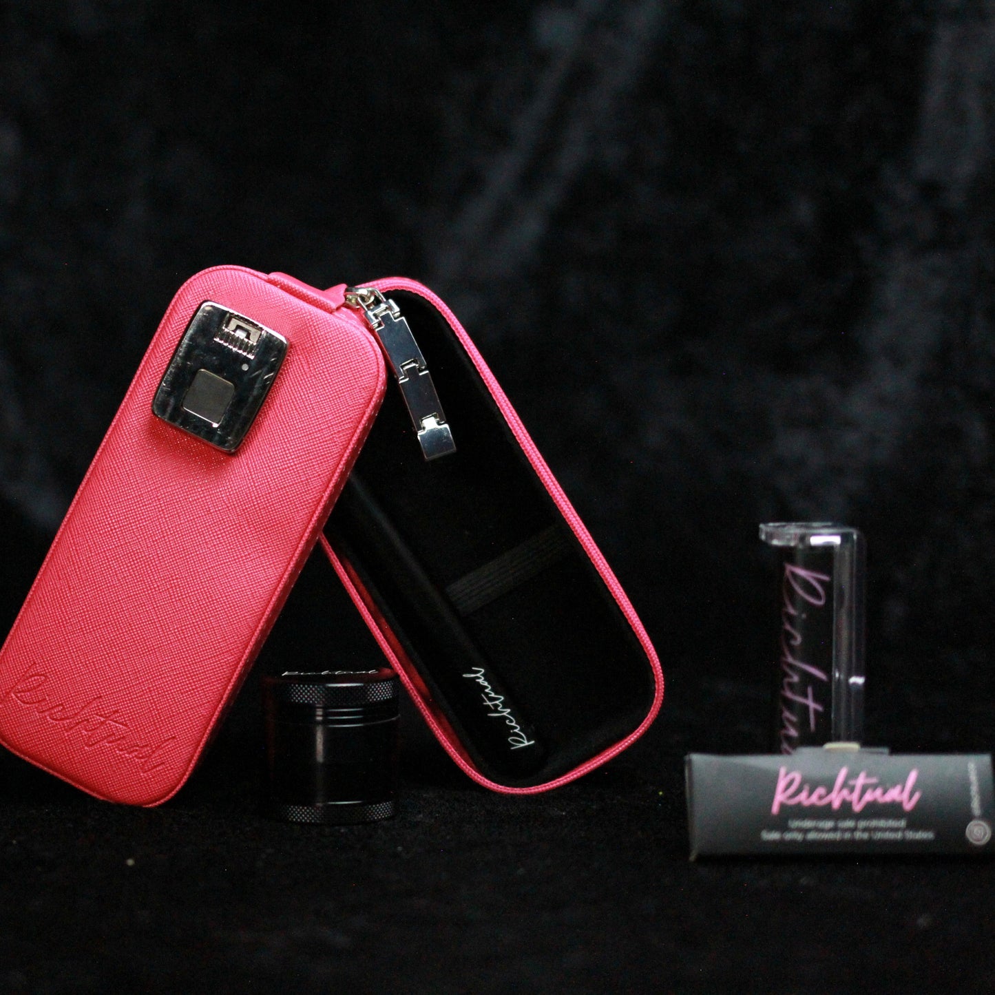 Flamingo Pink Locking Richtual Cache