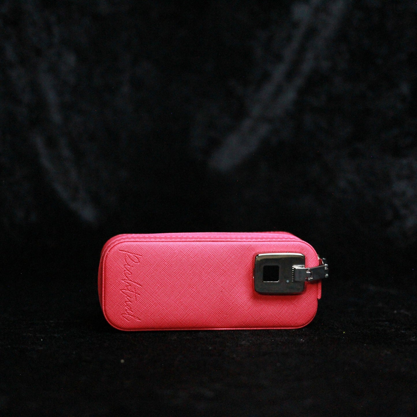 Flamingo Pink Locking Richtual Cache